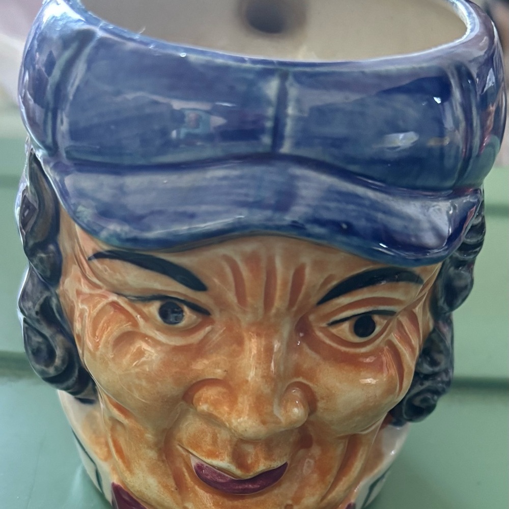 Toby mug